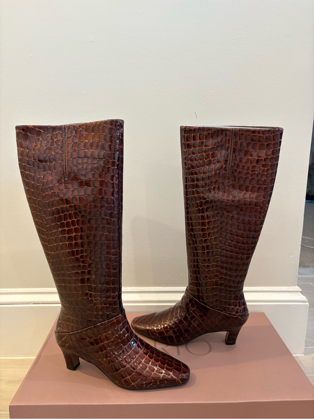 SARTO by Franco Sarto Andria Brown Croc Leather Knee High Boots Size 6M NIB - Picture 3 of 11